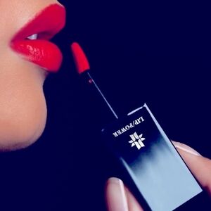 🧚‍♀️TIPHAINE Josephine Lip/Power Liquid Lipstick NWOBox